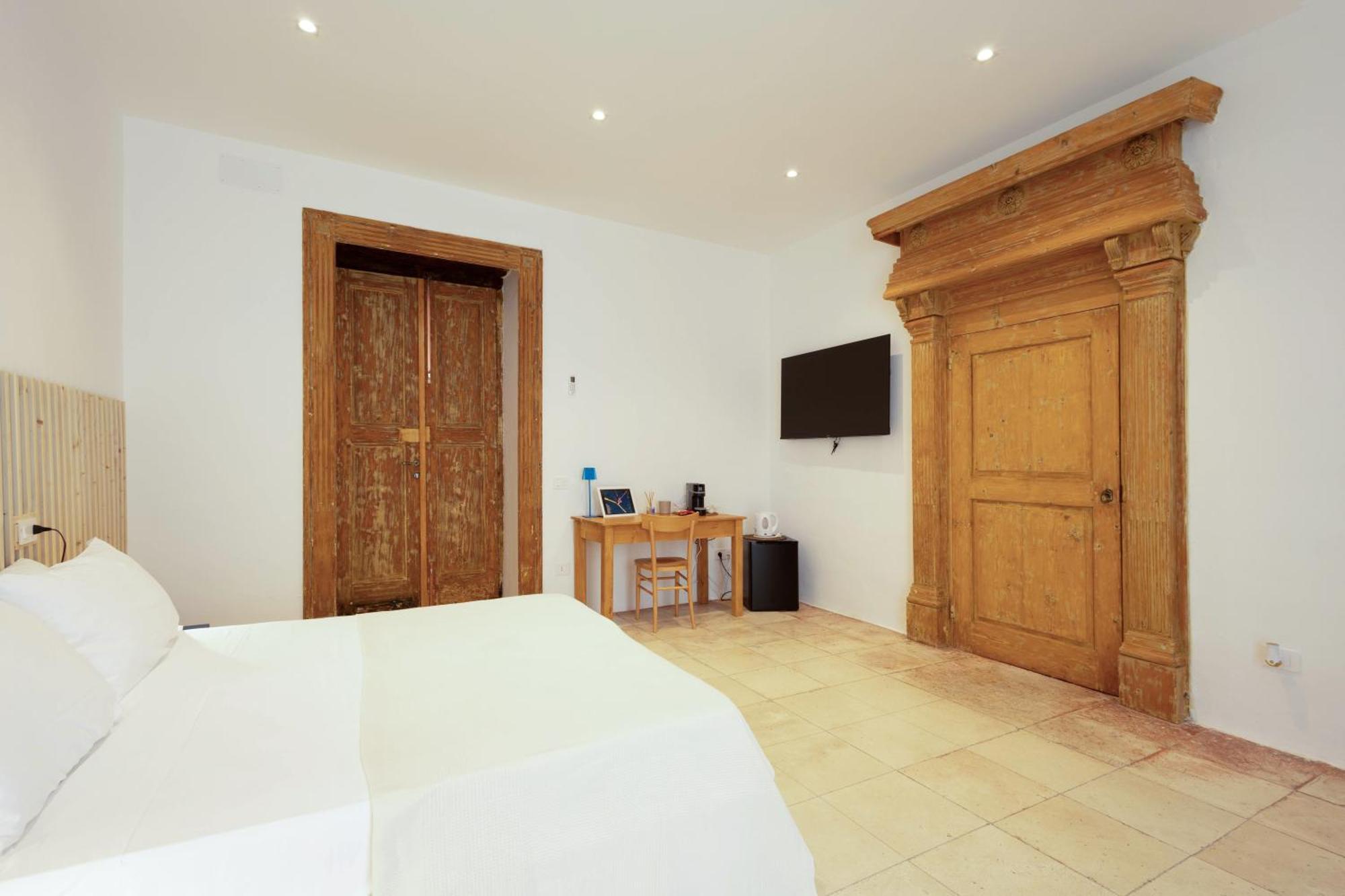 Palazzo Kapece Bed & Breakfast Monopoli Luaran gambar