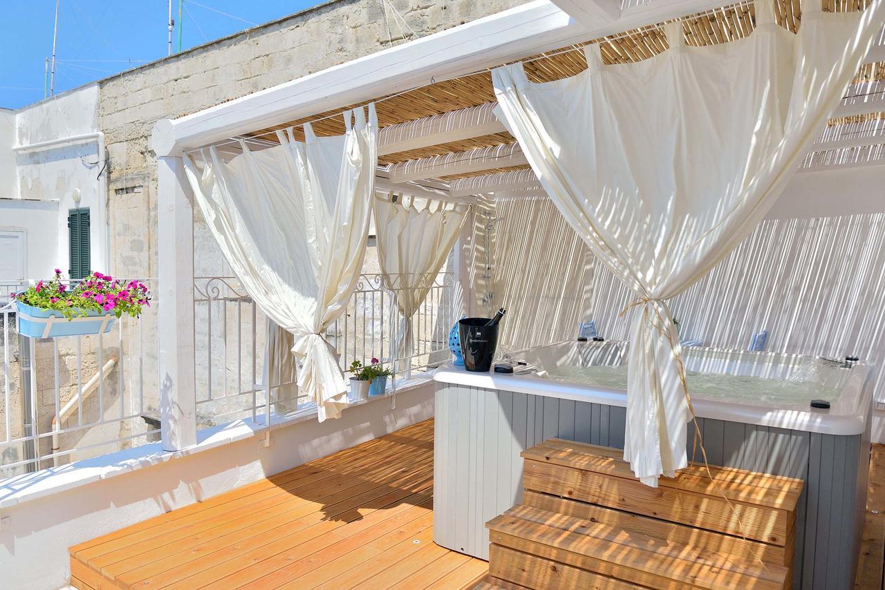 Palazzo Kapece Bed & Breakfast Monopoli Luaran gambar